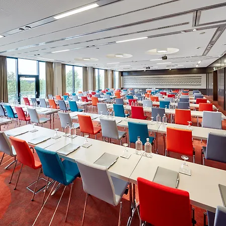 Nuerburgring Congress Отель Нюрбург