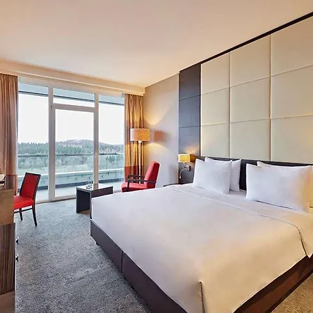 Nuerburgring Congress 4* Нюрбург