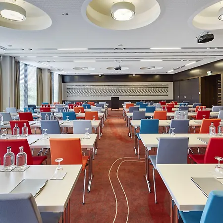 Отель Nuerburgring Congress Нюрбург